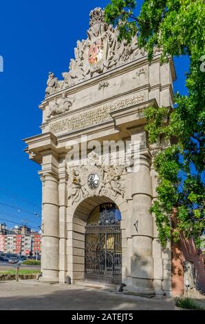 Szczecin, Provinz Westpomeran, Polen. Hafentor, Überreste der preussischen Befestigungsanlage. Stockfoto