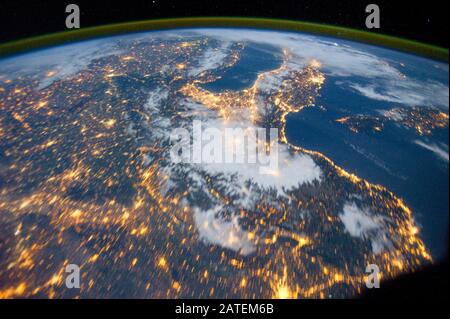 ISS - 15. Oktober 2011 - Nordlichter - Aurora Borealis - wie ein Astronaut von der Internationalen Raumstation über dem europäischen Festland gesehen hat Stockfoto