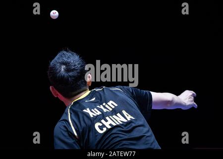 Magdeburg, Deutschland. Februar 2020. Tischtennis: German Open, Herren, Einzel, Finale, Xu (China) - Ma (China). Xu Xin in Aktion. Kredit: Swen Pförtner / dpa / Alamy Live News Stockfoto