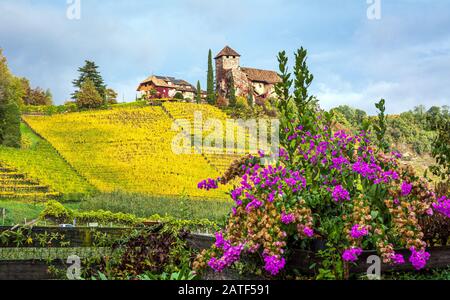 Schloss Warth in Südtirol, Norditalien. Stockfoto