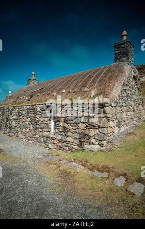 Gearrannan Blackhouse Village in der Nähe von Carloway auf der Insel Lewis in den Äußeren Hebriden, Schottland, Großbritannien Stockfoto