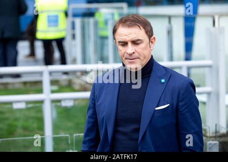 Leonardo Semplici Cheftrainer von Spal blickt während des Serie-A-Spiels zwischen SS Lazio und Spal im Stadio Olimpico auf.(Endstand; SS Lazio 5:1 Spal) Stockfoto