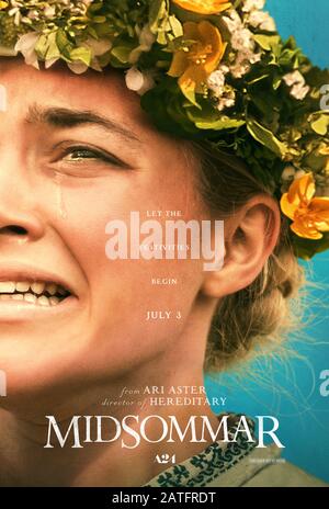 Midsommar (2019) unter der Regie von Ari Aster mit Florence Pugh, Jack Reynor, Vilhelm Blomgren und William Jackson Harper. Ein Paar, das ein Mittsommerfest im ländlichen Schweden besucht, entdeckt, dass es von einem bizarren heidnischen Kult geleitet wird. US Advance Poster ***NUR FÜR REDAKTIONELLE ZWECKE***. Quelle: BFA / A24 Stockfoto