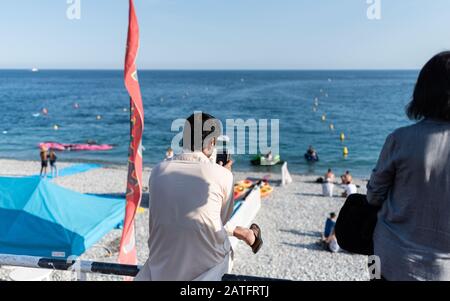 Blick auf die südfranzösischen Städte Monaco und Nizza. Stockfoto