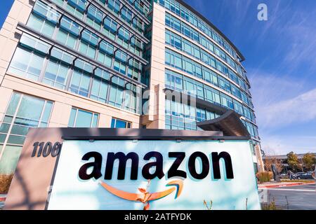 24. Januar 2020 Sunnyvale/CA/USA - Hauptsitz von Amazon im Silicon Valley, San Francisco Bay Area Stockfoto