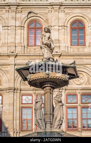 Außerhalb der Wiener Oper Stockfoto