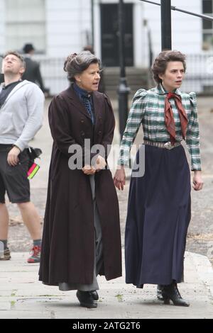 Howards End On Location with Tracey Ullman and Hayley atwell. Islington 5./2017 (Credit-Image©Jack Ludlam) Stockfoto