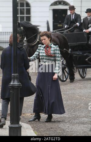 Howards End On Location with Tracey Ullman and Hayley atwell. Islington 5./2017 (Credit-Image©Jack Ludlam) Stockfoto