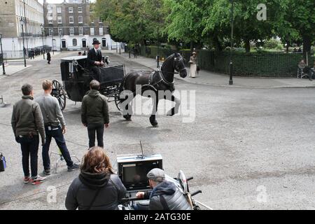 Howards End On Location with Tracey Ullman and Hayley atwell. Islington 5./2017 (Credit-Image©Jack Ludlam) Stockfoto