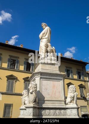 Dante Alighieri Statue in Florenz Stockfoto