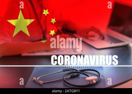Arzt, der im Büro arbeitet. Konzept der Coronavirus Epidemie Stockfoto