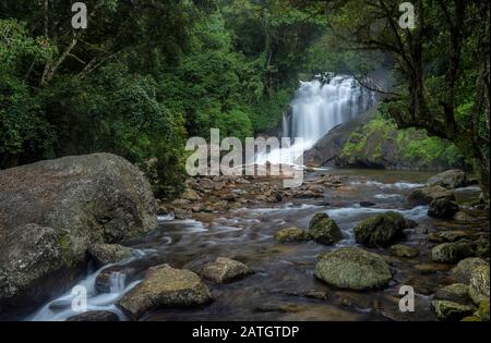 Lakkom Water Falls oder Lakkam Waterfalls, Idukki Distrikt Kerala, Munnar, Indien Stockfoto