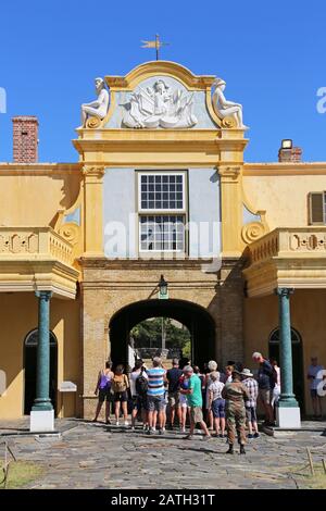 Schlüsselzeremonie, Eingangstor, Schloss der Guten Hoffnung, Kapstadt, Tafelbucht, Provinz Westkaps, Südafrika, Afrika Stockfoto