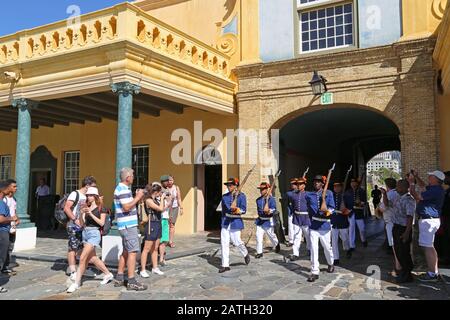 Schlüsselzeremonie, Eingangstor, Schloss der Guten Hoffnung, Kapstadt, Tafelbucht, Provinz Westkaps, Südafrika, Afrika Stockfoto