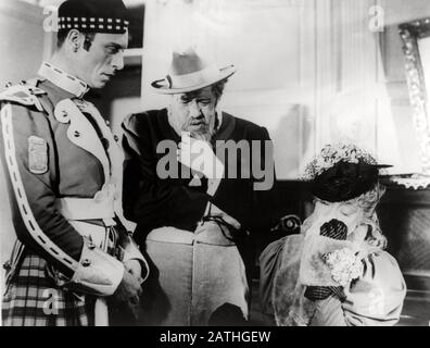 Drole de drame Jahr: 1937 Frankreich Direktor: Marcel Carne Michel Simon, Louis Jouvet, Francoise Rosay Stockfoto