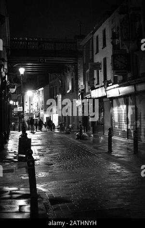 Stockport Underbank bei Nacht Stockfoto