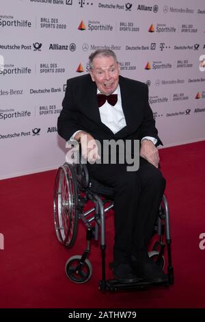 Wiesbaden, Deutschland. Februar 2020. Joachim Jo DECKARM, ehemaliger Handballspieler, roter Teppich, Red Carpet Show, Ball des Sports am 01.02.2020 in Wiesbaden - Nutzung weltweit Credit: Dpa/Alamy Live News Stockfoto