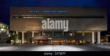 Außenansicht des Restaurants. Spiritland Royal Festival Hall, London, Großbritannien. Architekt: N/a, 2019. Stockfoto