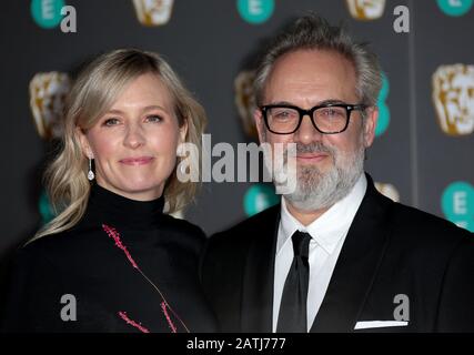 02. Februar 2020 - London, England, Großbritannien - Sam Mendes nimmt an den BAFTA Film Awards 2020, Royal Albert Hall, teilzunehmen Stockfoto