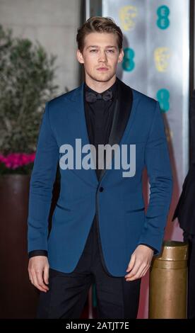 London, ENGLAND - 02. FEBRUAR: Joe Alwyn nimmt am 02. Februar 2020 an den EE British Academy Film Awards 2020 After Party im Grosvenor House Hotel Stockfoto