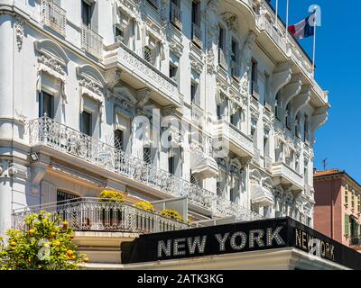 Cannes, FRANKREICH - 01. JUNI 2019: Das Hotel Splendid In Cannes Ist Eines Der Ältesten Resorts Der Stadt Stockfoto
