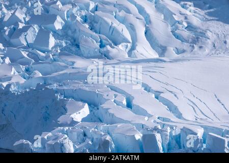 Massiver Gletscher am Neko Harbour, einem schönen Zufluss der Antarktischen Halbinsel Stockfoto