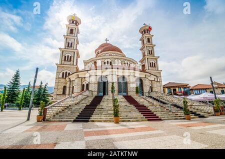 Korce, Albanien - 07. August 2014. Die Wiederauferstehung der Christ-orthodoxen-Kathedrale ist die wichtigste albanisch-orthodoxe Kirche in Korce Stockfoto