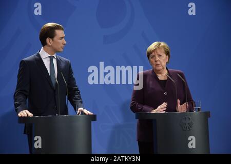 Angela Merkel und Sebastian kurz bei einem Treffen im Bundeskantleramt. Berlin, 03.02.2020 Stockfoto