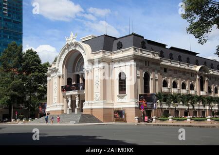 Städtisches Theater, Opernhaus, Kolonialarchitektur, Ho-Chi-Minh-Stadt, Saigon, Vietnam, Südost-Asien, Asien Stockfoto