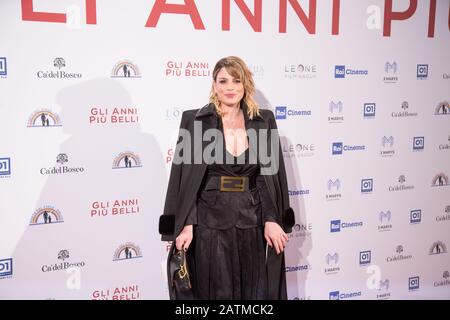 Roma, Italien. Februar 2020. Emma Marrone Red Carpet zur Premiere des italienischen Films "Gli Anni Più Belli" im Auditorium della Conciliazione in Rom (Foto von Matteo Nardone/Pacific Press) Credit: Pacific Press Agency/Alamy Live News Stockfoto