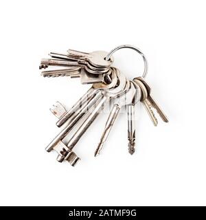 Tasten key ring Anordnung auf weißem Hintergrund Freistellungspfad getrennt ausgewiesen. Design Element, Ansicht von oben, flach. Sicherheitskonzept Stockfoto