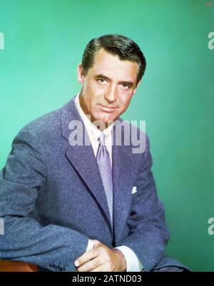 Cary GRANT (1904-1986) englischstämmiger US-amerikanischer Filmschauspieler um 1948 Stockfoto