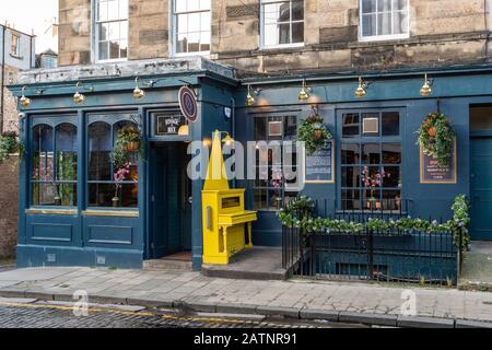 The Voyage of Buck Pub in William Street im West End von Edinburgh, Schottland, Großbritannien Stockfoto