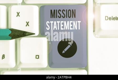 Text Zeichen angezeigt Mission Statement. Business Foto Text formale Zusammenfassung der Ziele und Werte des Unternehmens Stockfoto