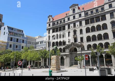 Jan Hendrik Hofmeyr-Statue und Kirchenplatz, Parliament Street, CBD, Kapstadt, Table Bay, Western Cape Province, Südafrika, Afrika Stockfoto