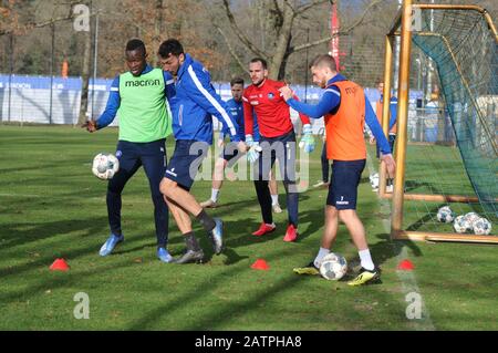 Der KSC trainiert mit Christian Eichner Karlsruher SC die zweite Liga Stockfoto