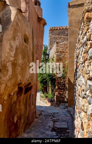 Blick auf die Altstadt von Monemvasia in Lakonien auf Peloponnes, Griechenland. Stockfoto