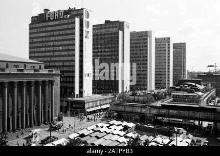 Das Stockholmer Konzerthaus Konserthuset am Hötorget-Platz in Stockholm, Schweden, 1969. Das Stockholmer Konzertsaal Konserthuset auf dem Hötorget-Platz in Stockholm, Schweden, 1969. Stockfoto