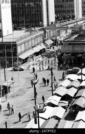 Das Stockholmer Konzerthaus Konserthuset am Hötorget-Platz in Stockholm, Schweden, 1969. Das Stockholmer Konzertsaal Konserthuset auf dem Hoetorget-Platz in Stockholm, Schweden, 1969. Stockfoto
