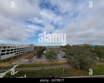 Weitwinkelansicht des Bishop Ranch Office Park, San Ramon, Kalifornien, 30. Januar 2020. () Stockfoto