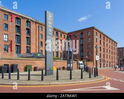 Externes Schild Royal Albert Dock Stockfoto
