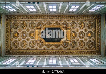 Innenansicht der Kirche San Filippo Neri in Florenze, Toskana, Italien. Stockfoto