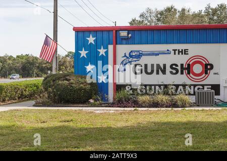 Gun Shop Inc. Und Gun Range Leesburg, Florida USA Stockfoto