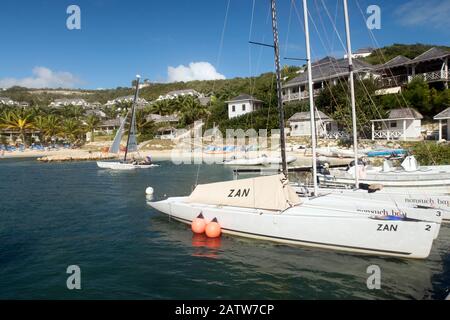 Segelboote im Nonny Bay Resort auf Antigua Stockfoto