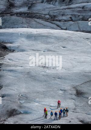 Svinafellsjokull ist ein Auslassgletscher des in Ostisland gelegenen Vatnajokull Ice Cap Stockfoto