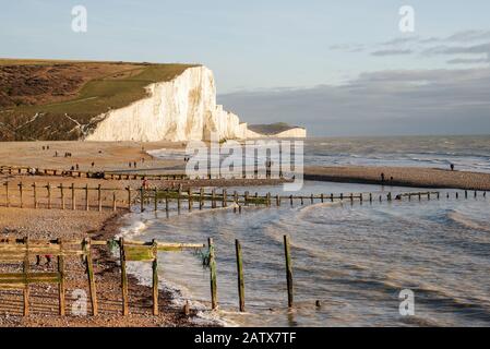 Blick auf Cuckmere Haven an einem hellen Wintertag (East Sussex, England) Stockfoto