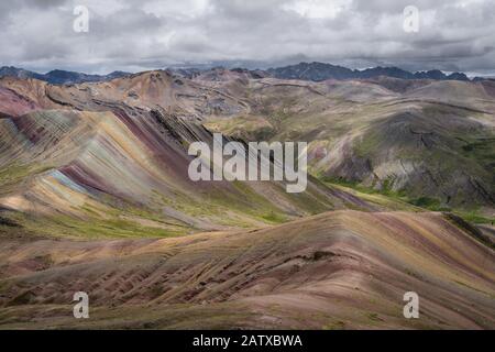 Palccoyo - die ruhige Rainbow Mountain Alternative zu Vinicunca Stockfoto