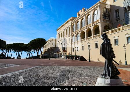 Monaco-Ville, Monaco - 28. Januar 2020: Palast des Prinzen von Monaco. Stockfoto