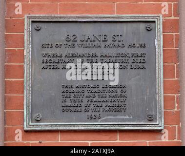 82 Jane Street, Manhattan, New York City markiert den Ort, an dem der erste Sekretär der Staatskasse, Alexander Hamilton starb, nachdem er von Aaron Burr erschossen wurde Stockfoto