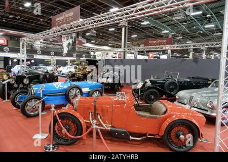 Paris, Frankreich. Februar 2020. 1932 Aston Martin International Le Mans   Die Retromobil-Show öffnet ihre Tore vom 5. Bis 9. Februar 2020 auf der PARIS-EXPO Stockfoto